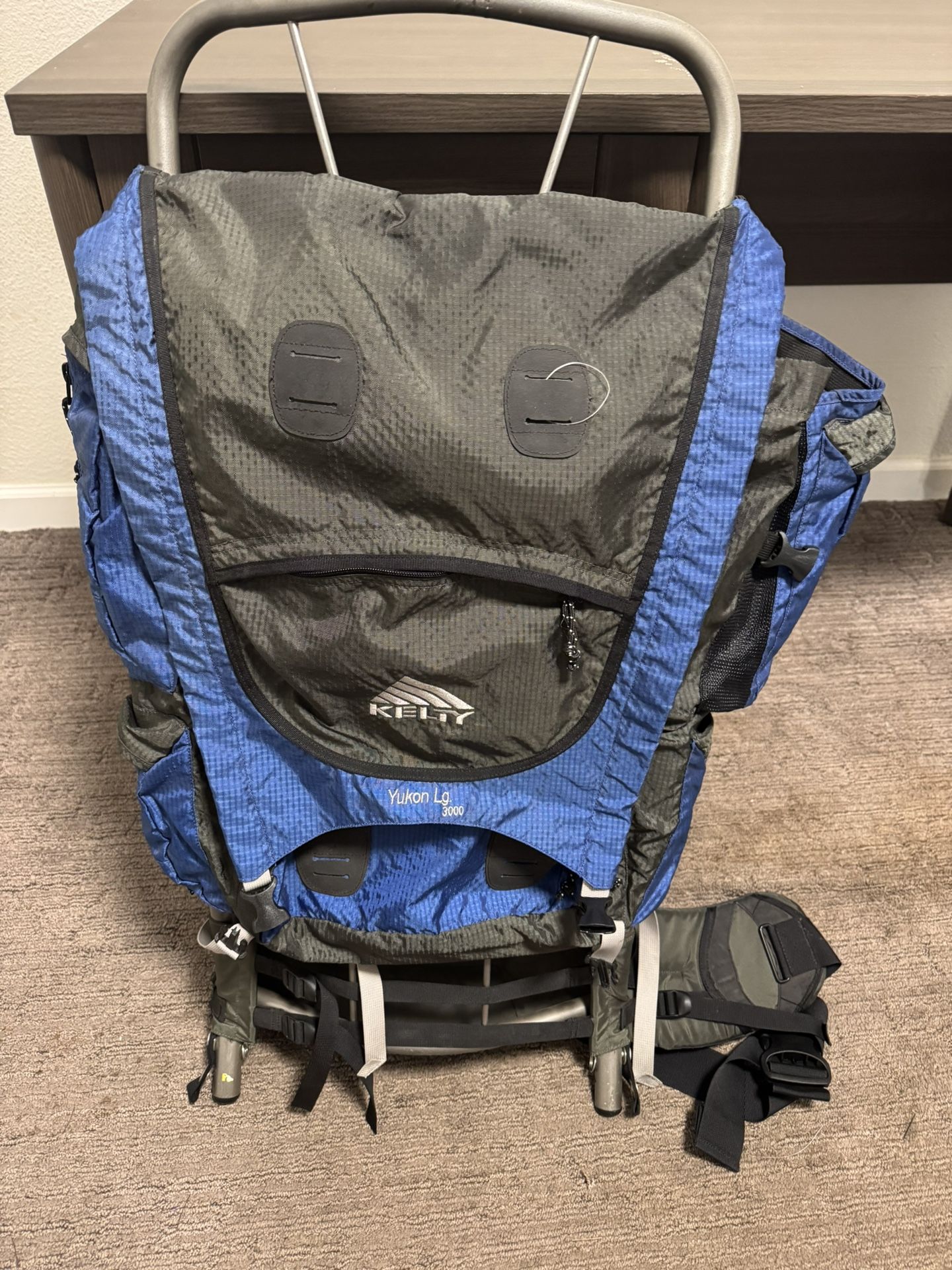 Kelty Yukon LG 3000 External Frame Hiking Camping Backpack