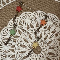 4 Steel Colored Star Turquoise w/ Bronze & Gold Dangle Hijab Pins - Red, Orange, Green & Yellow
