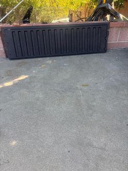 TAILGATE PLASTIC PANEL COVER 2023 TOYOTA TACOMA OEM