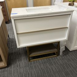 36” Bathroom Vanity Wall Mounted In White