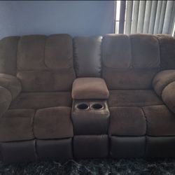 Reclining Console Loveseat