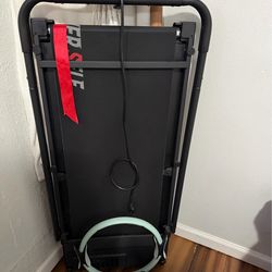 Treadmill Like New