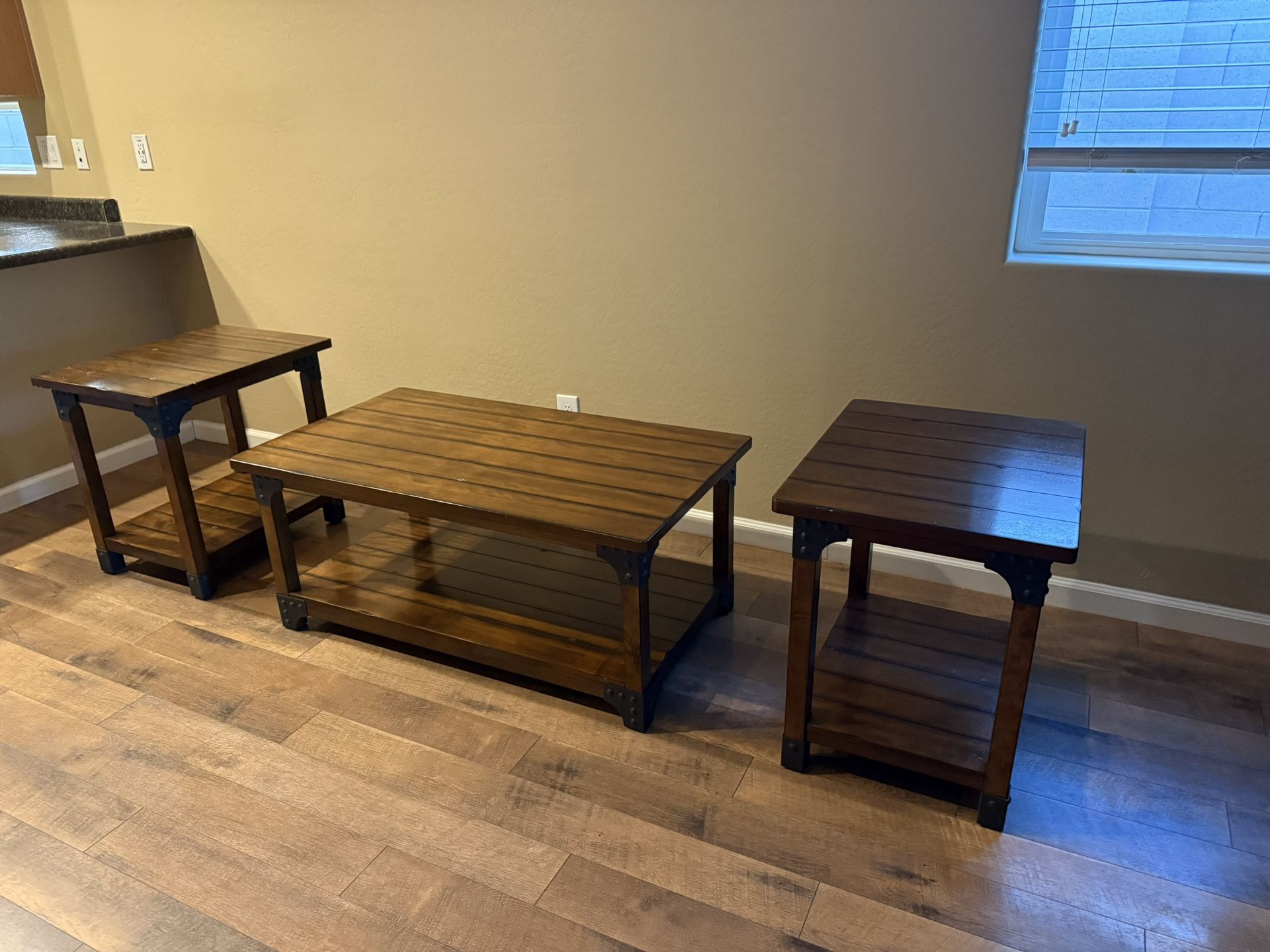 Coffee Table/End Tables