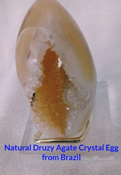 Natural Druzy Agate Crystal Egg from Brazil (c0021)