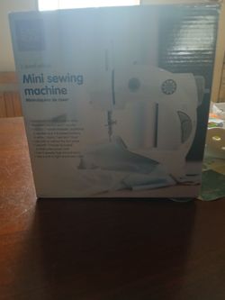 Mini sewing machine 2speed