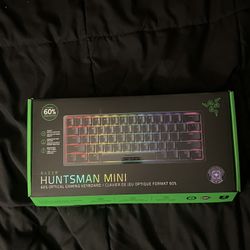 Razar Huntsman Mini 