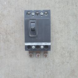 Siemens QJ23B200 BREAKER 200A 240v 3p Breaker