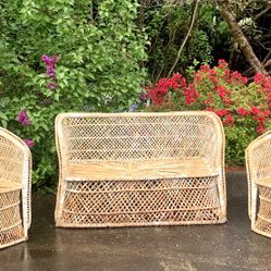 Unique 3 Pcs Wicker Rattan Love Seat Patio Set 60's/70's vintage Charming Shabby Chic