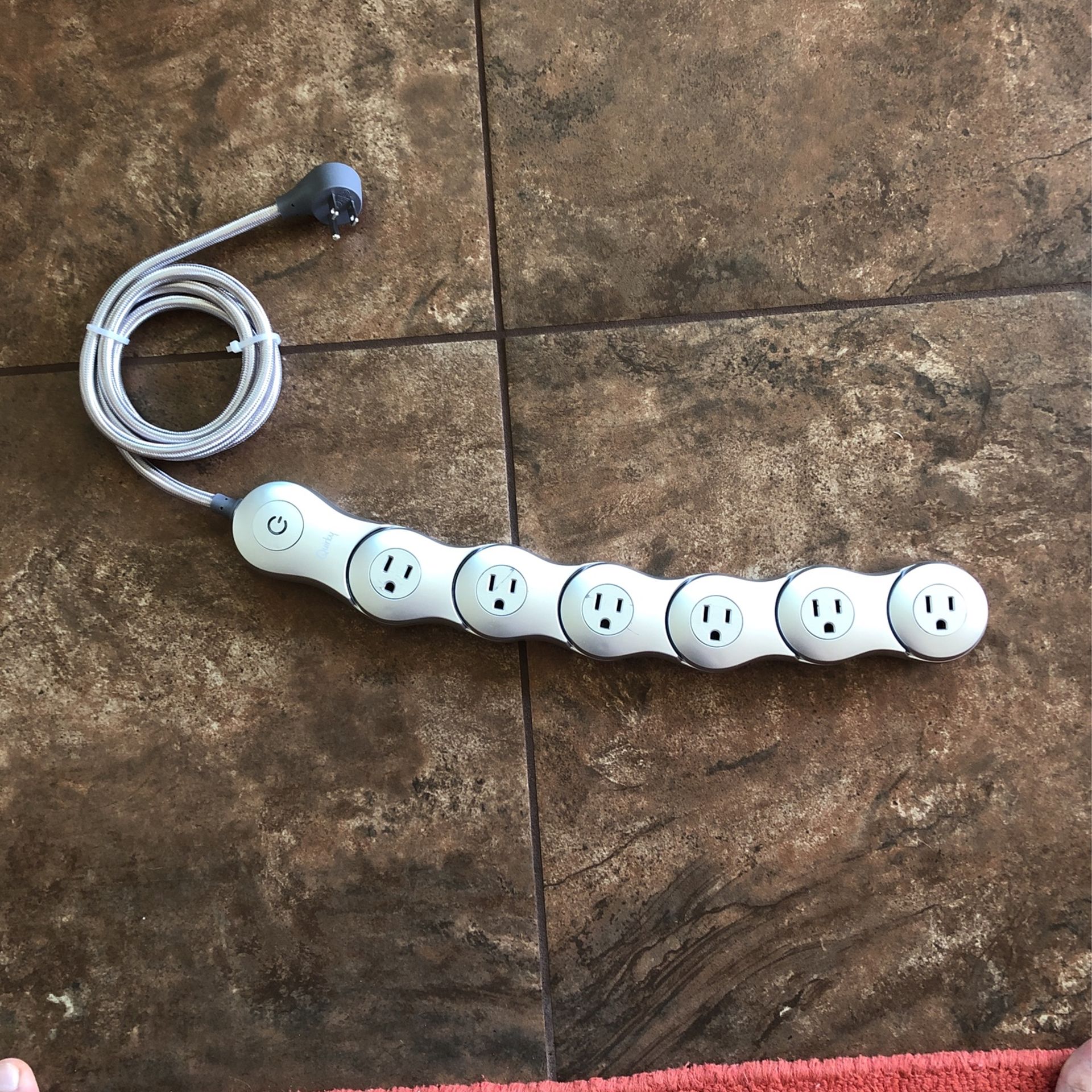 6 Outlet Power Strip