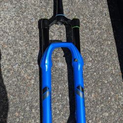 DVO Sapphire 27.5 Fresh Factory Service