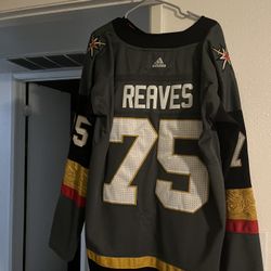Classic REAVES jersey 