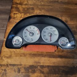 Acura/Honda Dc5 Manual Gauge Cluster