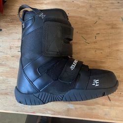 Kids Snowboard Boots 5th Element Size 2
