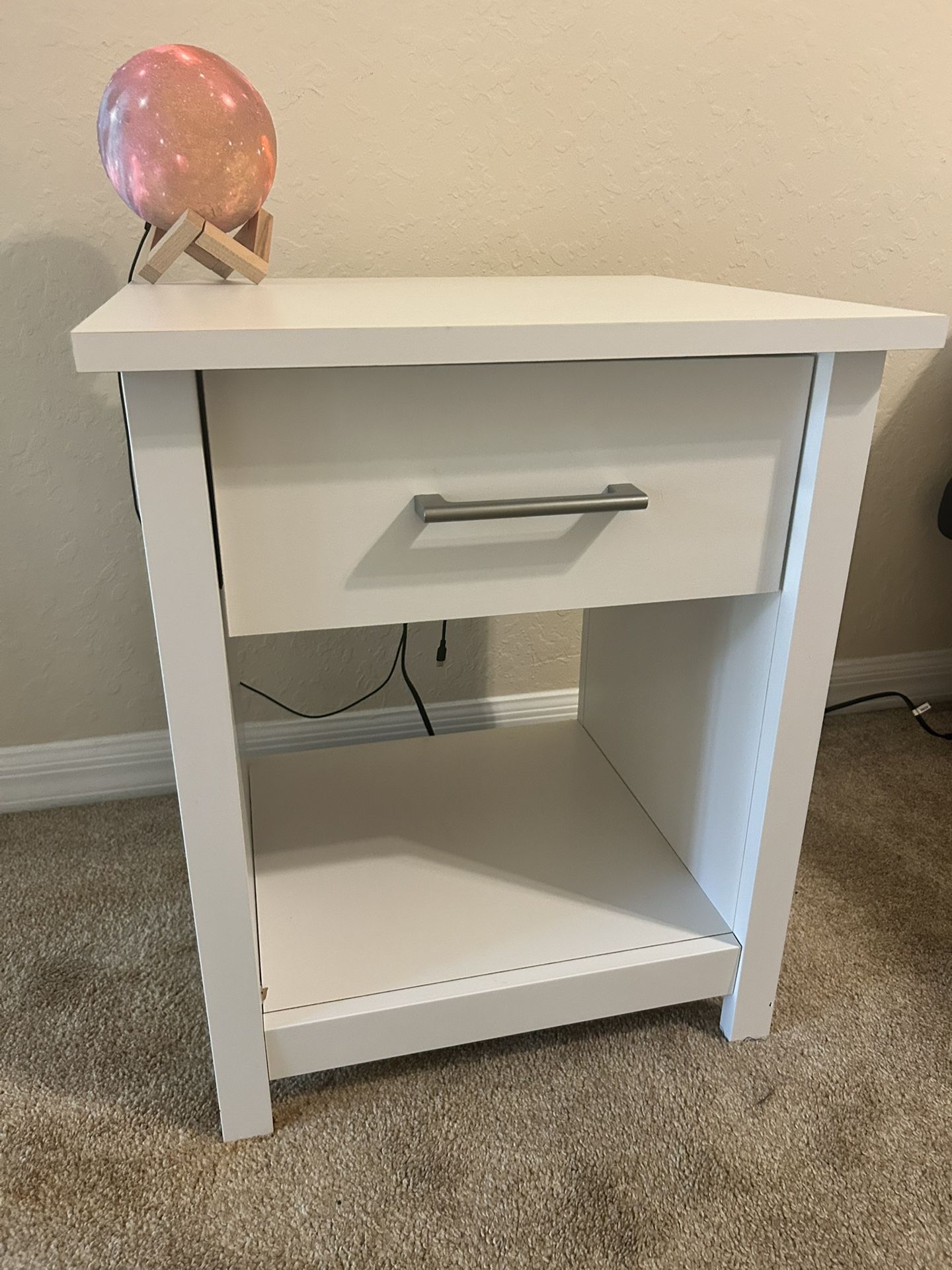 Mainstays Hillside Nightstand with Drawer, White Finish