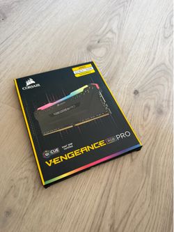 Corsair Vengeance RGB Pro 32GB (2x16GB) DDR4 3200 (PC4-25600) C16 Desktop Memory - Black