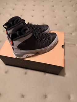 Air Jordan Retro 9 - Particle Grey 