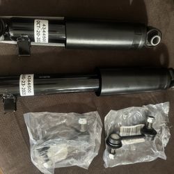 2008 Hyundai Santa Fe Rear Shocks/Stabilizer Bar Link