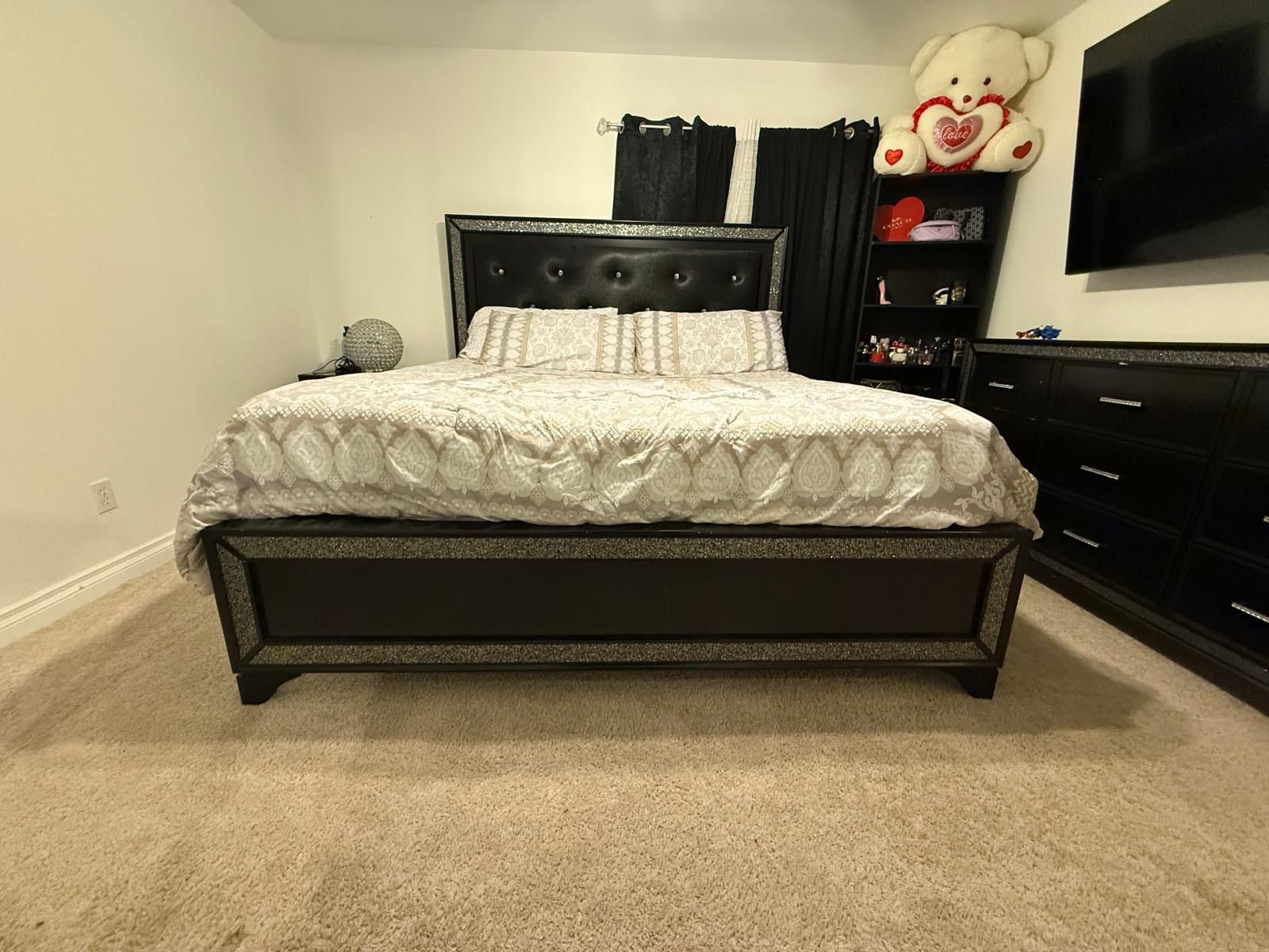Bedroom Set With Mattress 