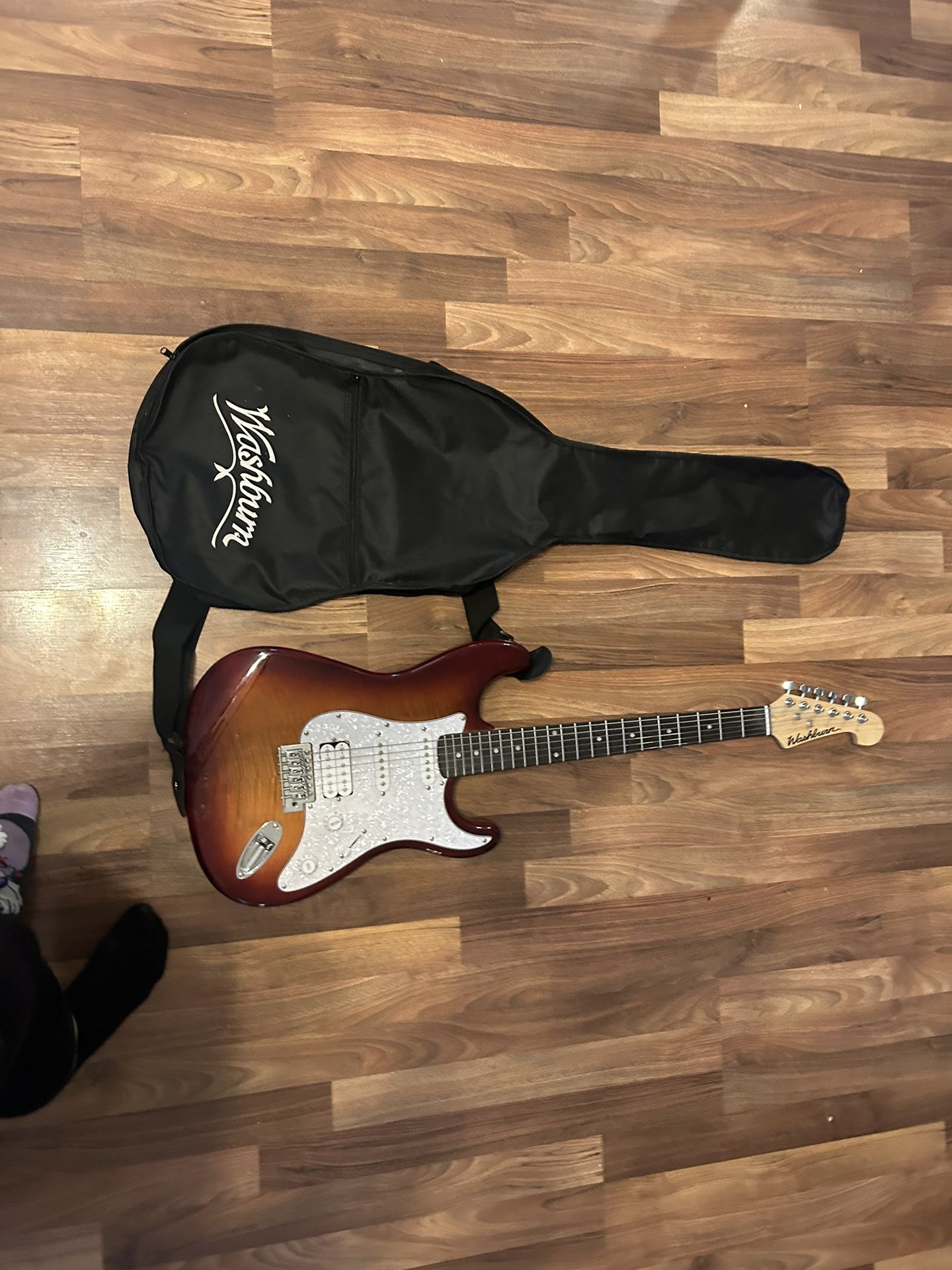 SONAMASTER SDFSB DELUXE Washburn Electric Guitar