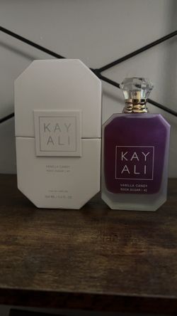 Kayali Vanilla Candy Rock Sugar 42 EDP 100ml