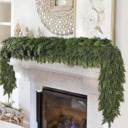 NEW 9FT Thick Realistic Cedar Christmas Garland – 240 Branches