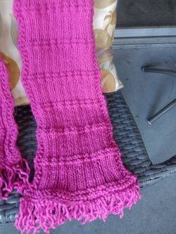 BEAUTIFUL HANDMADE SCARF!!