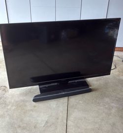 Insignia television 65 inch ant surround sound TLC