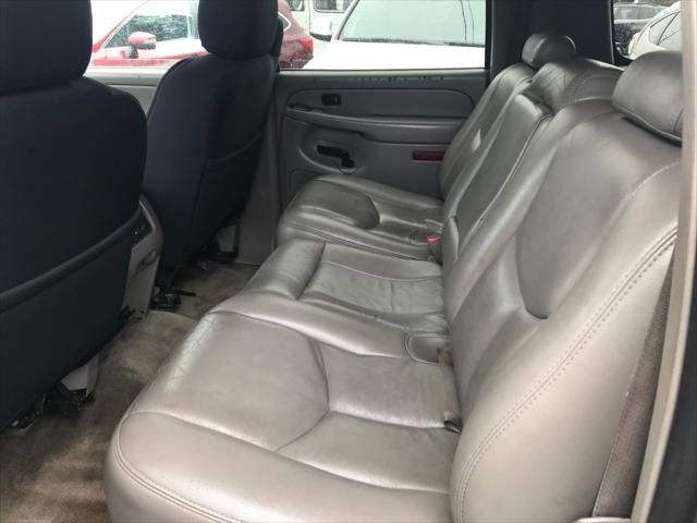 2004 Chevrolet Suburban