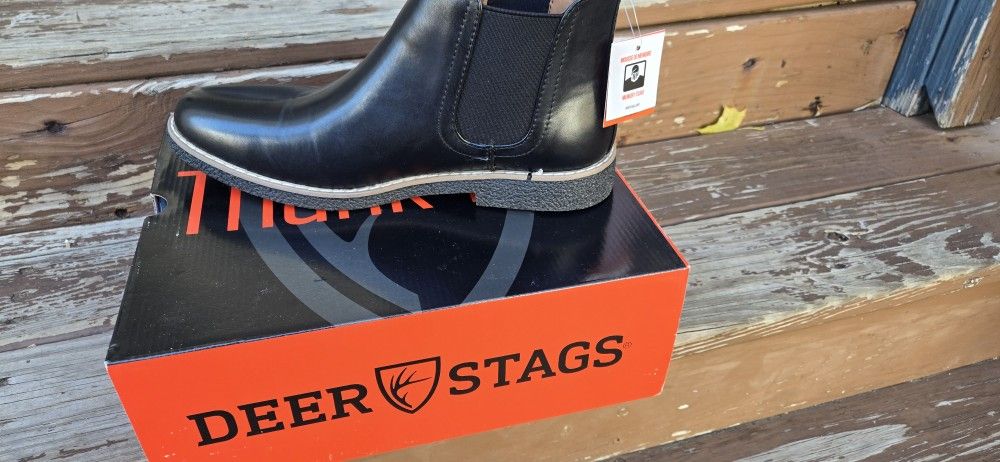 Boots - MOVING OUT OF STATE NEED THEM GONE 