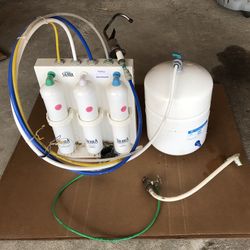 Nimbus Sierra RO Water Filtration System + 3 New Filters, Still In Boxes