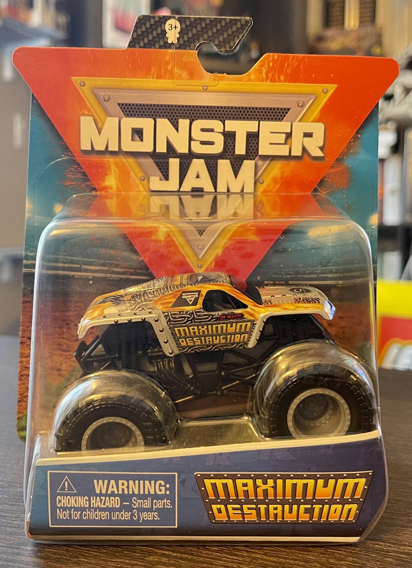 Monster Jam Truck - Maximum Destruction - 1:64 Scale