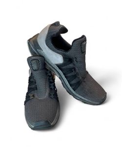 Nike Shox Gravity grey  sneakers #airmax #running