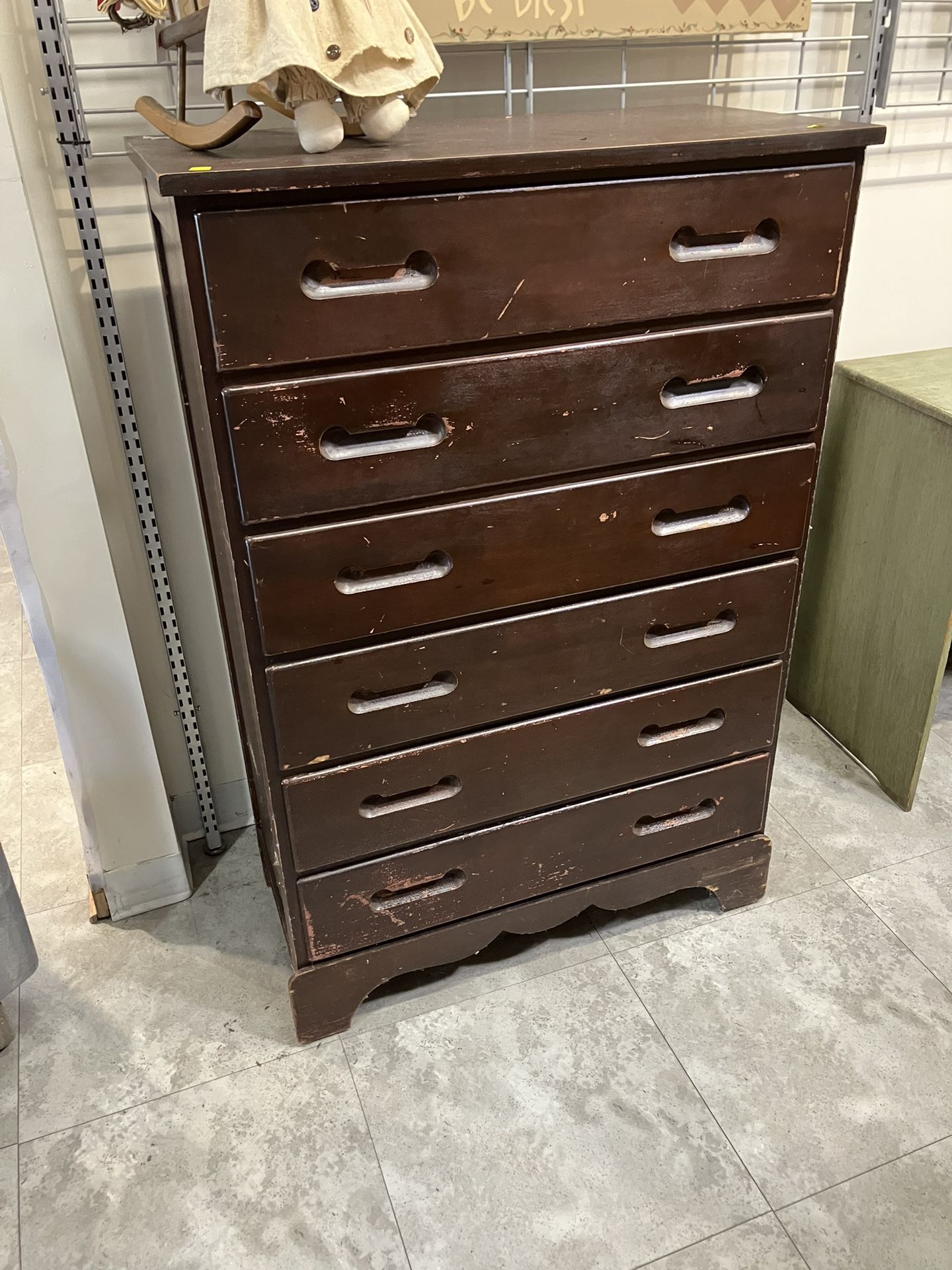 Lea line leads dresser with 6 drawers for Sale in Hagerstown, MD - OfferUp