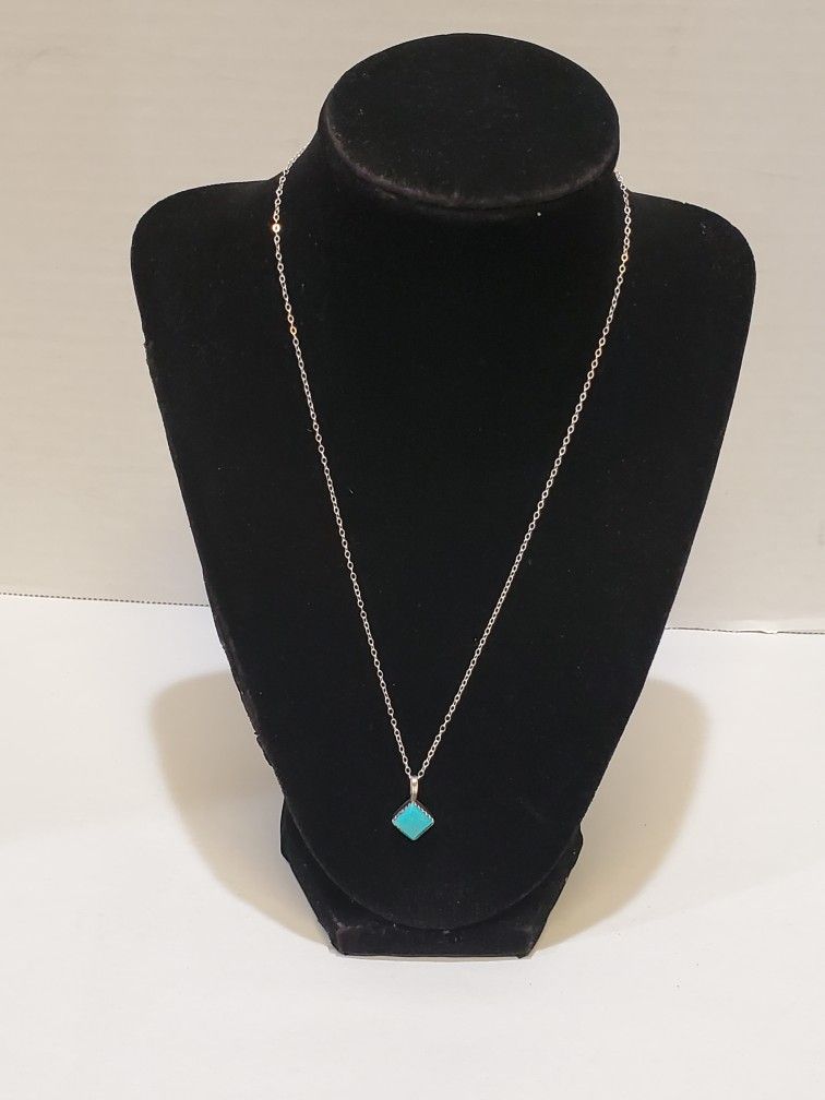 BB Sterling Silver Necklace With Cabochon Turquoise Pendant