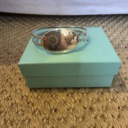 tiffany co sterling silver bangle bracelet With Box.