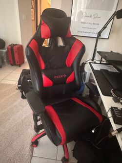 Emerge Vartan Gamer Chair