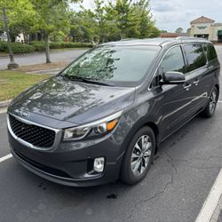 2016 KIA Sedona