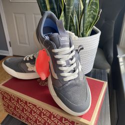 Vans Size 7, 8,9,10,11,12