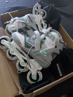 Skates
