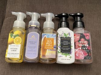 Brand New Bath & Body Works Gentle Foaming Soaps