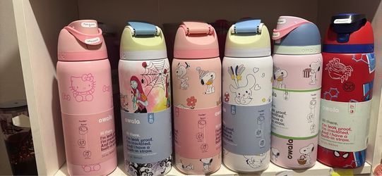 Owala FreeSip 32 oz Insulated Water Bottles