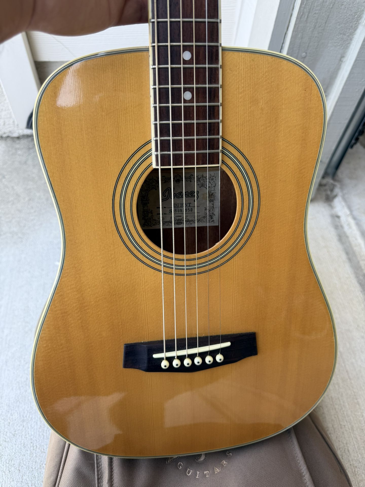 Ibanez day tripper DT10NT guitar in Excellent Condition!!