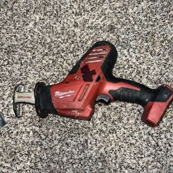 Milwaukee Sawzall NO Batter