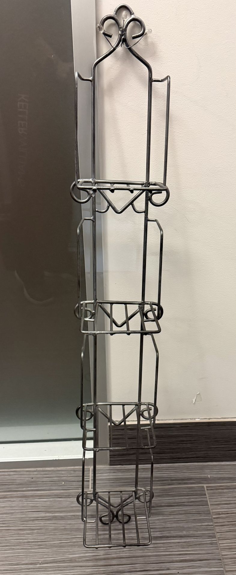 Rack To Hold Small Decorations