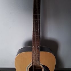 Guitar acoustic MAESTRO BY GIBSON GOOD CONDITION 