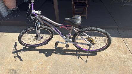 Genesis 26" Whirlwind Women's Mountain Bike