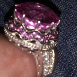 Big.   Vintage  Pink Sapphire. Diamond 925 Ring