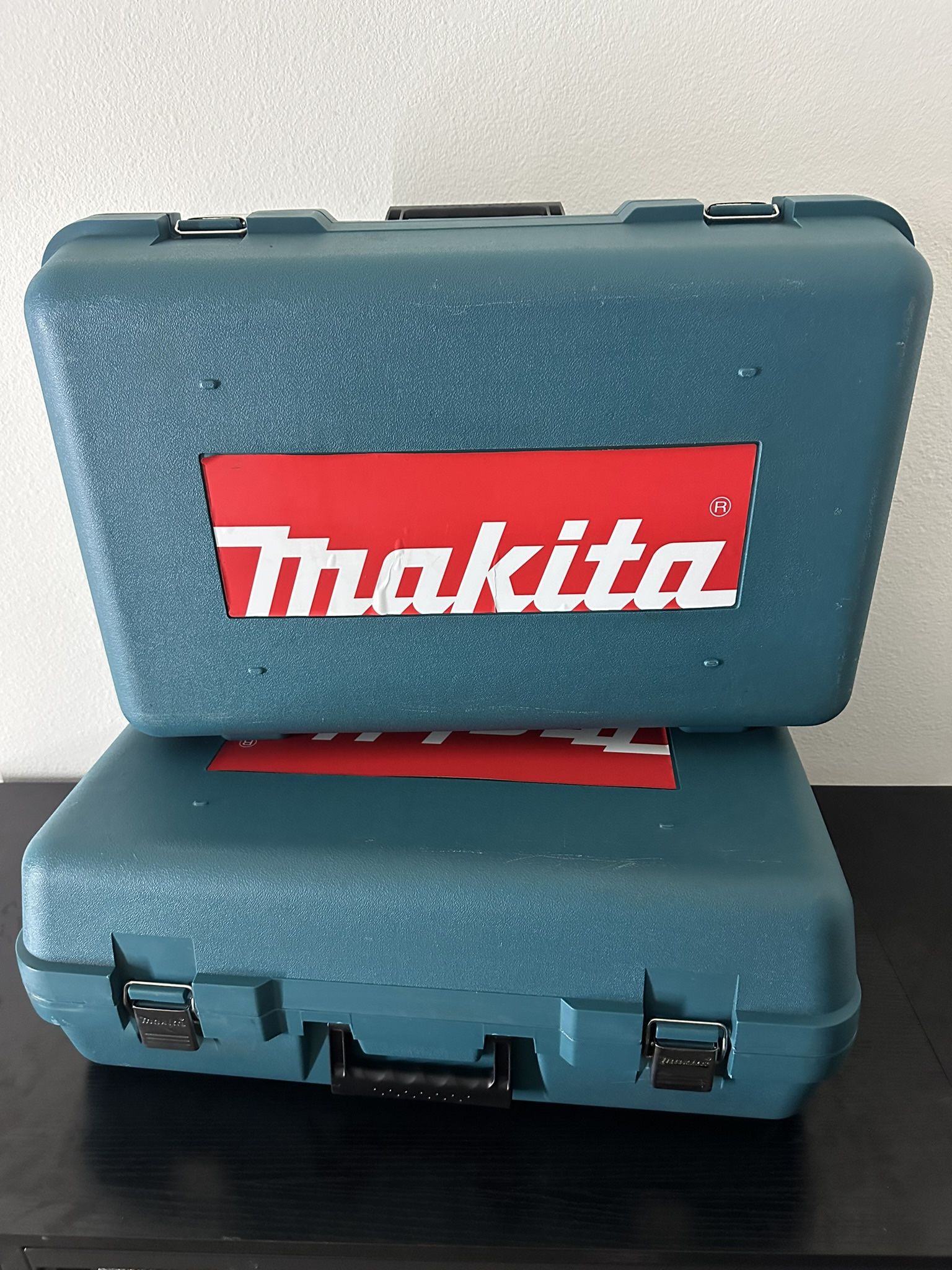Makita 2107F Portable Band Saw Corded