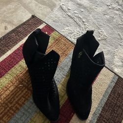 Black Boots Size 6