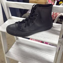  Black Leather Converse 